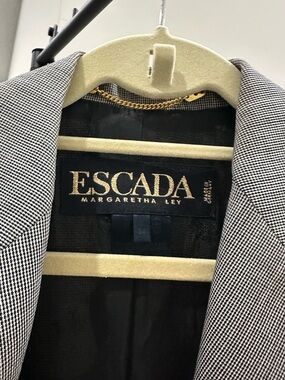 Escada Black & White Micro Houndstooth Sport Coat